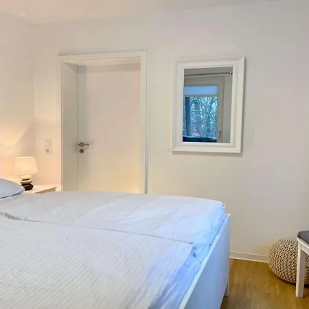 Strandnahe Mit Balkon - Strandresidenz Brandenburg 29 Goehren (Ruegen)